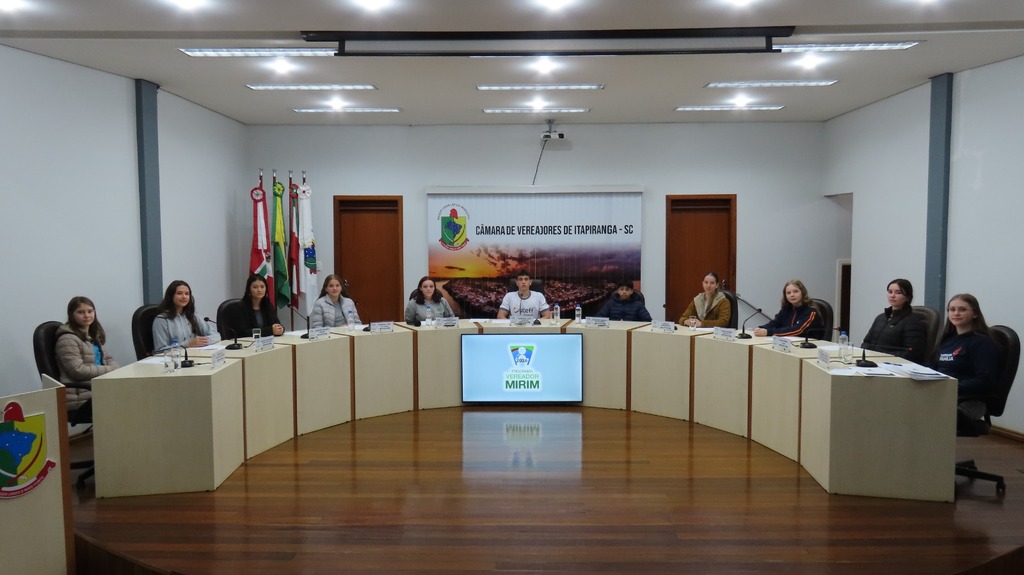 Vereadores Mirins escolhem a mesa diretora para o ano legislativo de 2026