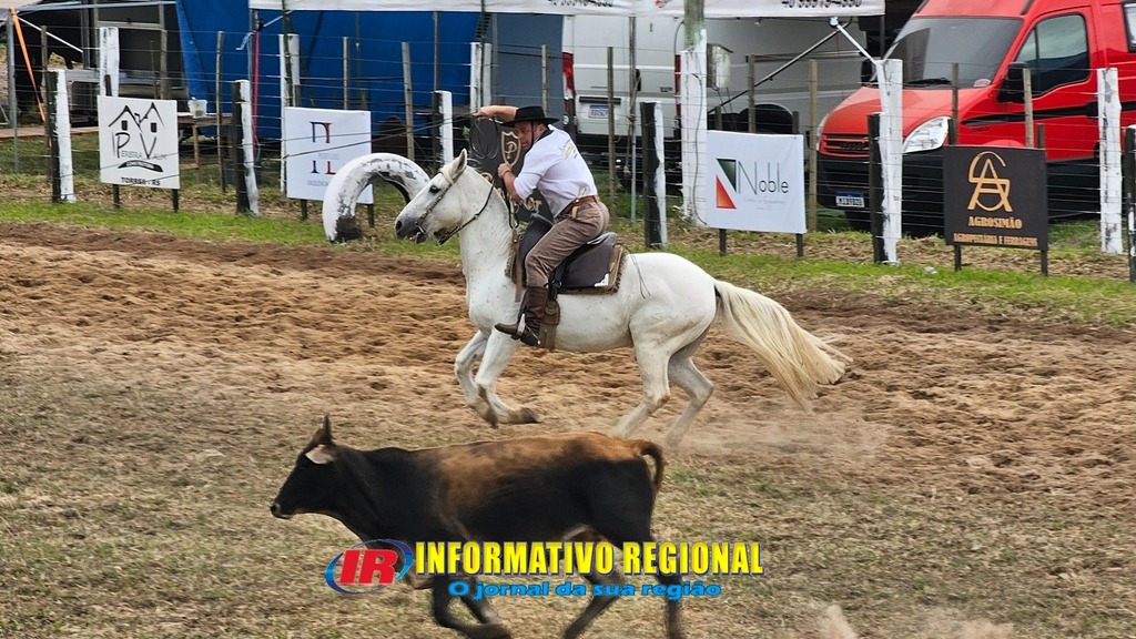GRANDE PÚBLICO PRESTIGIA O 37º RODEIO CRIOULO INTERESTADUAL DO CTG PORTEIRA GAÚCHA DE VILA SÃO JOÃO