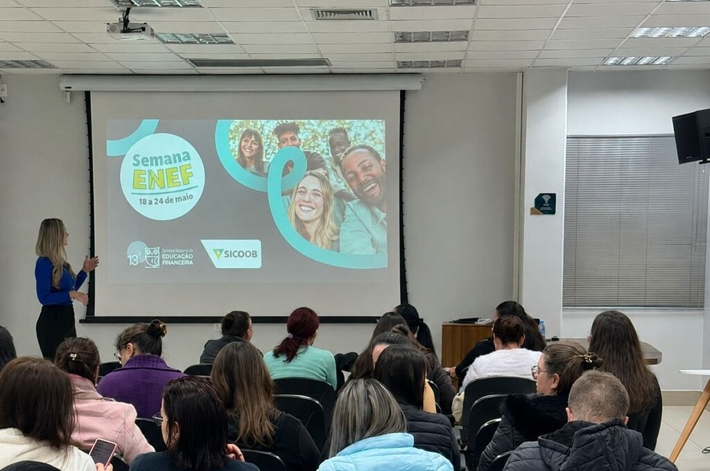 Sicoob São Miguel promove ações de educação financeira durante a Semana Enef 2026