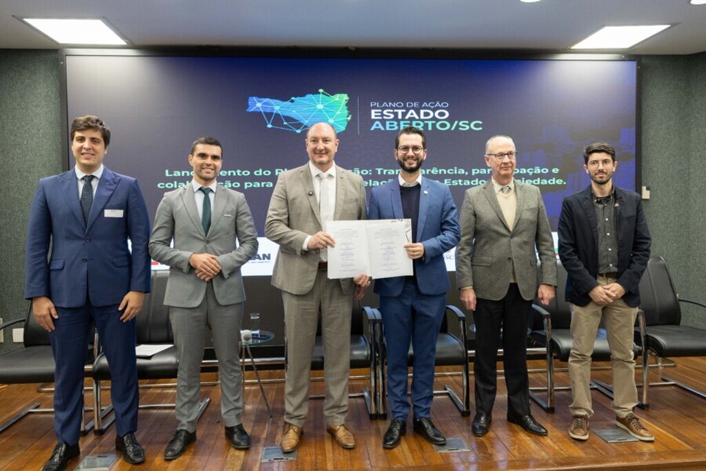Plano de Ação Estado Aberto SC 2026 é lançado no Parlamento
