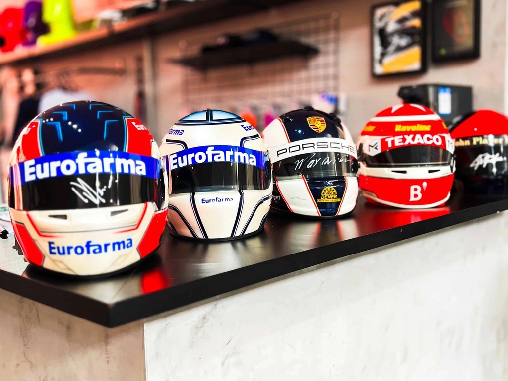 ArcelorMittal leva exposição de capacetes de Ayrton Senna e ações sobre segurança ao Festival Literário de Santa Catarina