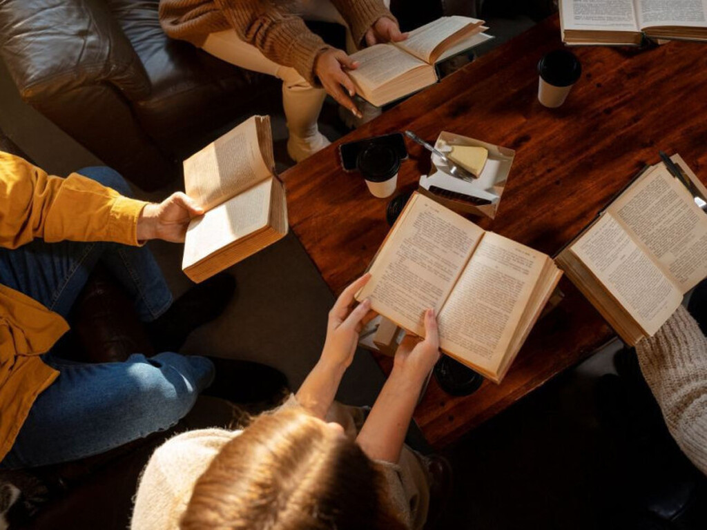 Leitura estratégica pode ajudar vestibulandos a ampliar repertório e melhorar desempenho nas provas