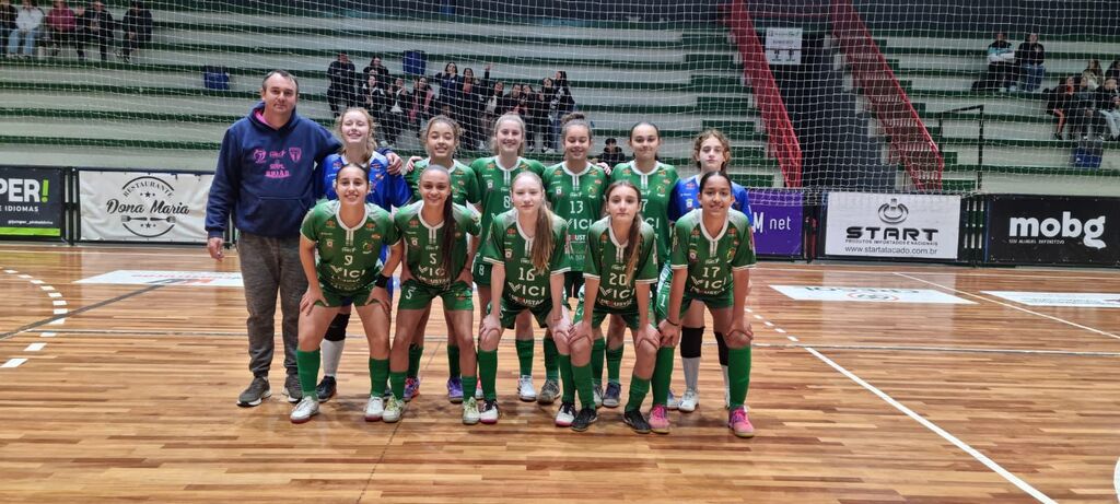 Pinhalense Apeff vence clássico regional na estreia da Liga Catarinense Sub-16