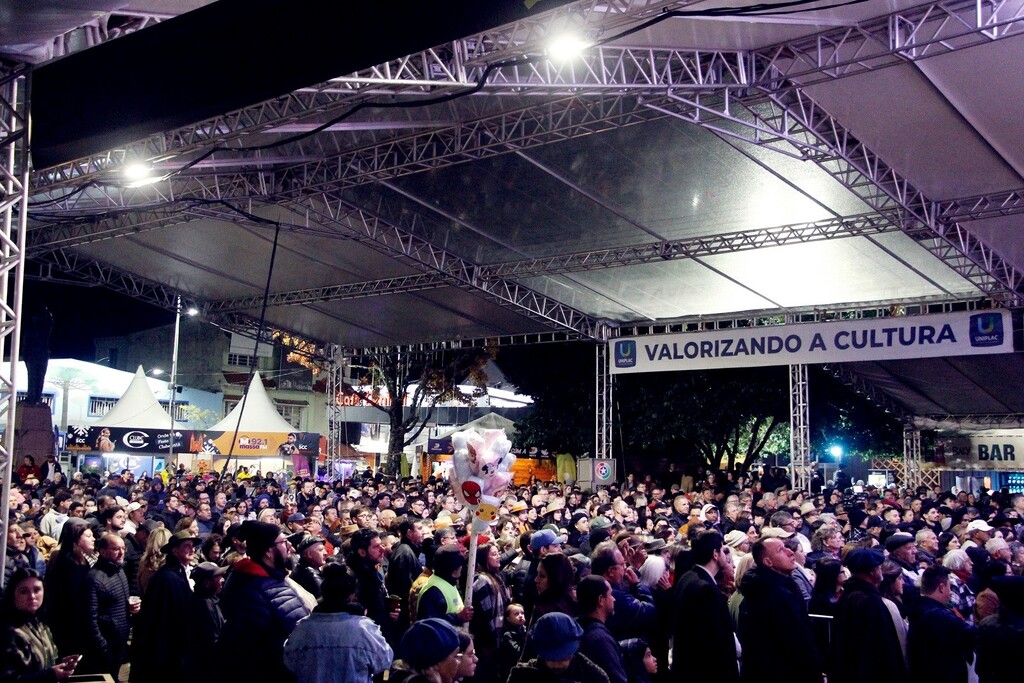Com celebração à cultura e tradição serranas, Lages inicia oficialmente a programação do evento