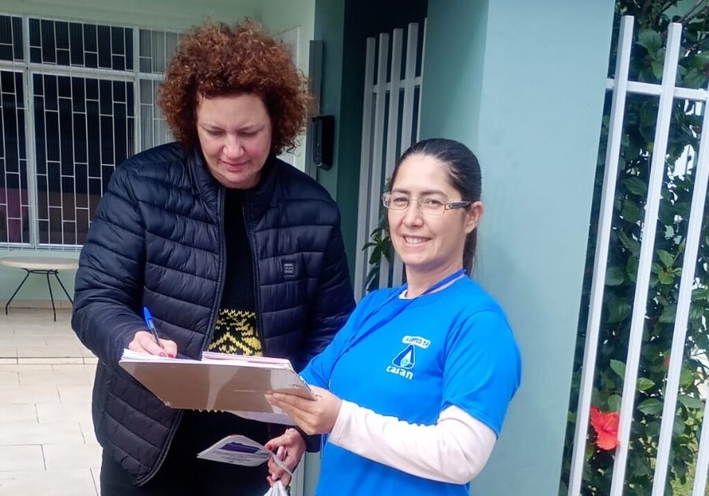 Orientações sobre o Sistema de Esgoto são repassadas ao moradores da Av. Getúlio Vargas, em Xaxim