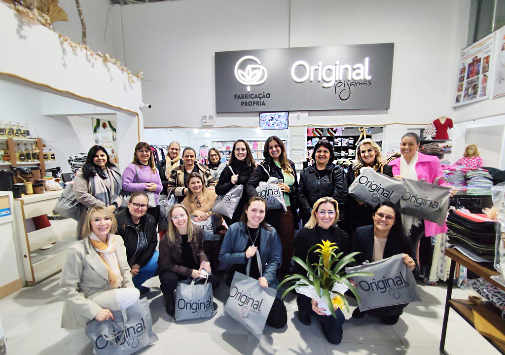 Empreendedorismo feminino em destaque: Núcleo da Mulher Empresária da ACIRP visita empresa Original Pijamas