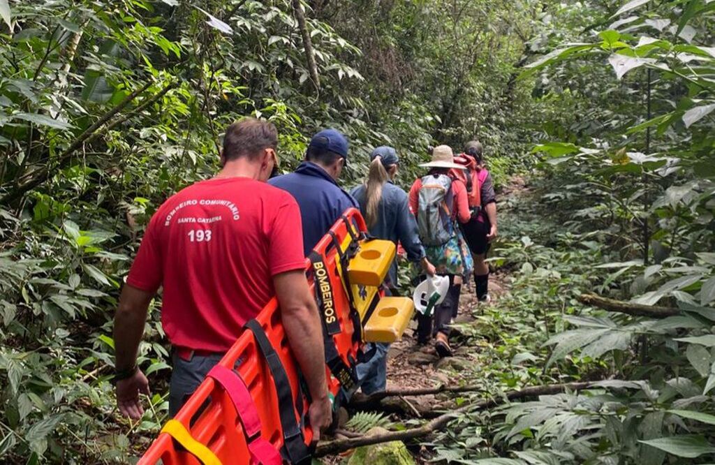 ESTÃO ABERTAS AS INSCRIÇÕES PARA O CURSO DE BOMBEIRO COMUNITÁRIO EM CRICIÚMA