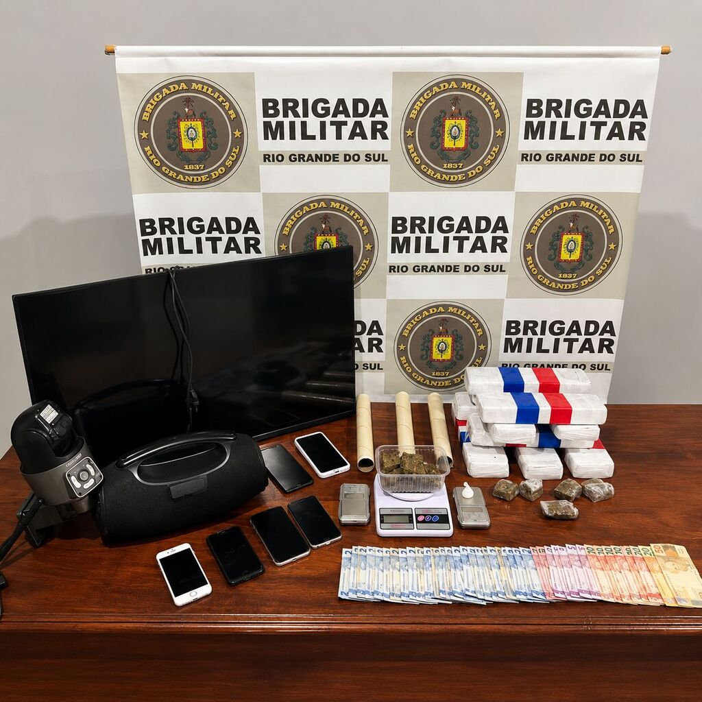 BRIGADA MILITAR PRENDE CINCO HOMENS POR TRÁFICO DE DROGAS EM TORRES