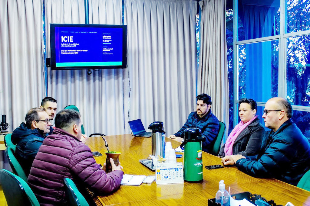 ICIE apresenta proposta para fortalecer inovação em Pinhalzinho