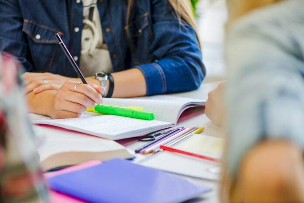 CIEE/SC lança programa estadual de iniciação ao trabalho para jovens