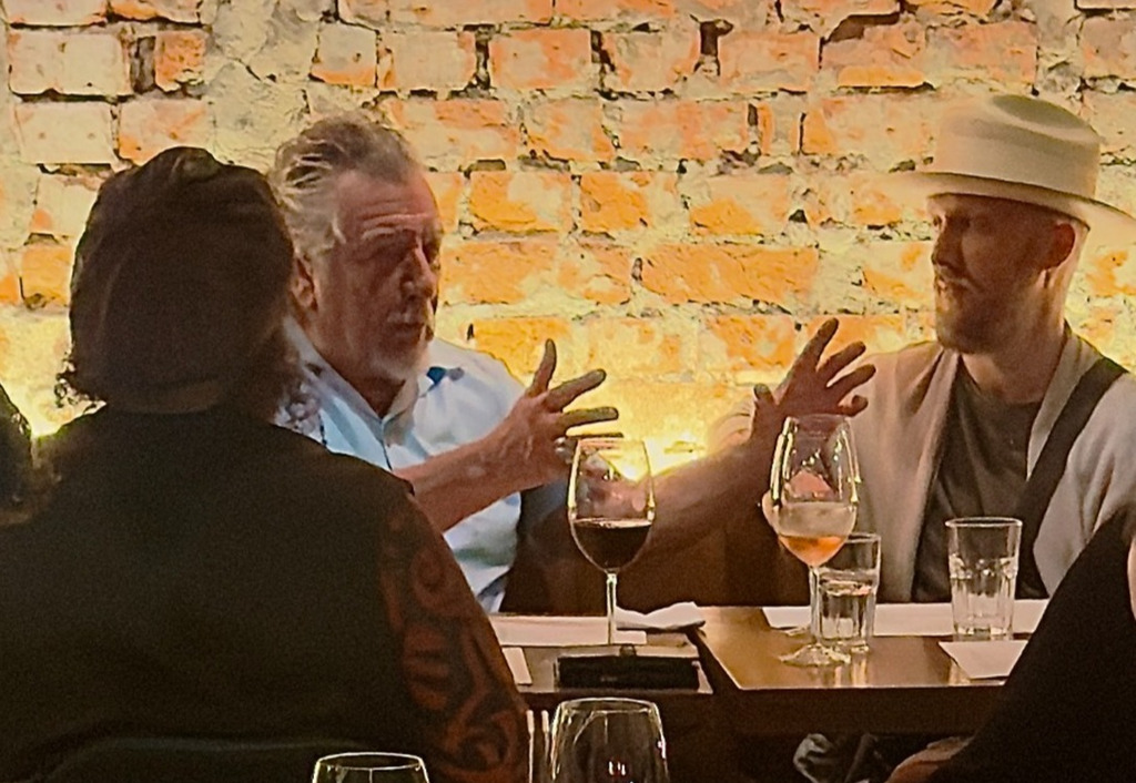 Depois de Madonna, agora é a vez de Robert Plant, vocalista do Led Zeppelin, escolher o vinho catarinense