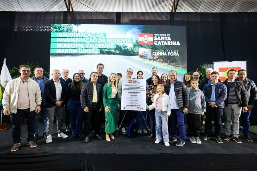 Governador Jorginho Mello inaugura rodovia entre Cunha Porã, Iraceminha e Cunhataí