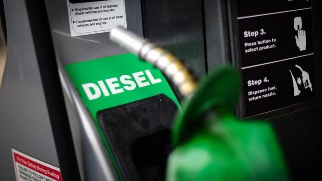 Petrobras reduz em 9,59% preço do diesel nas refinarias a partir da segunda, dia 1º