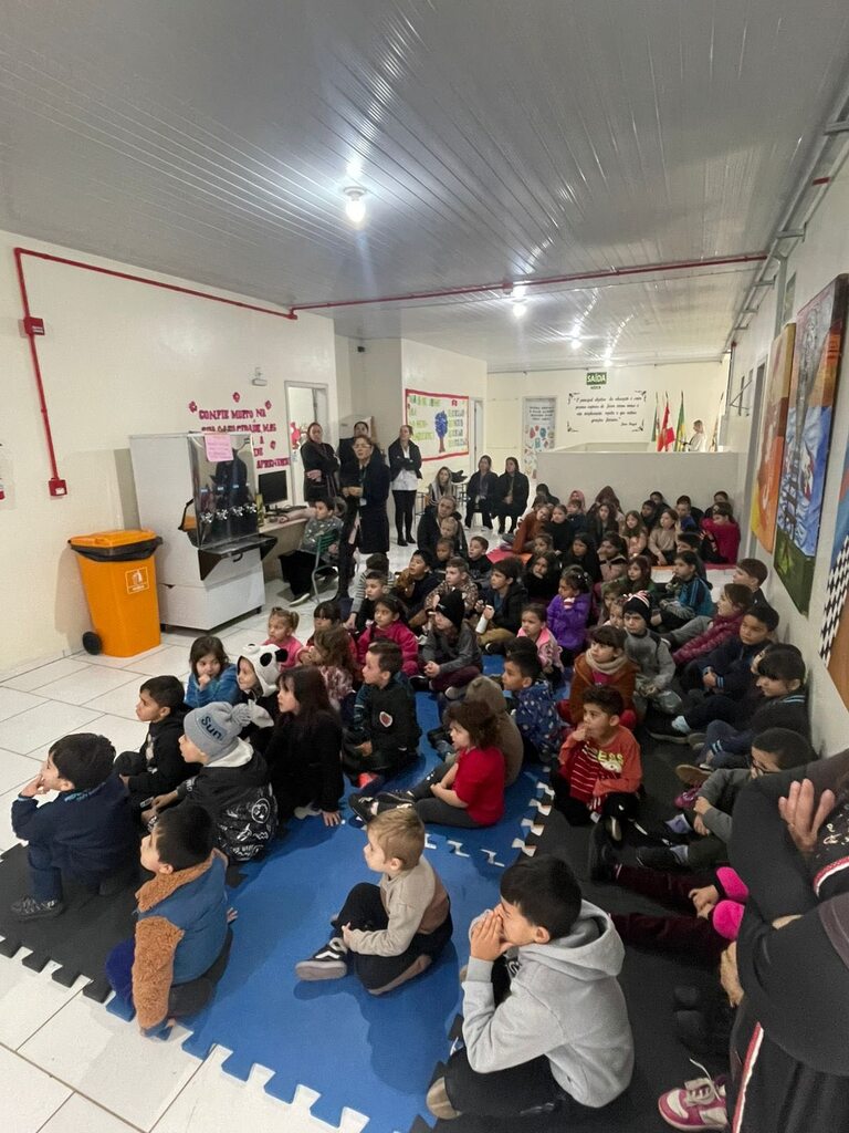 Saúde de Três Barras realiza Palestra sobre Alimentação Saudável e Higiene Corporal para alunos de CMEI