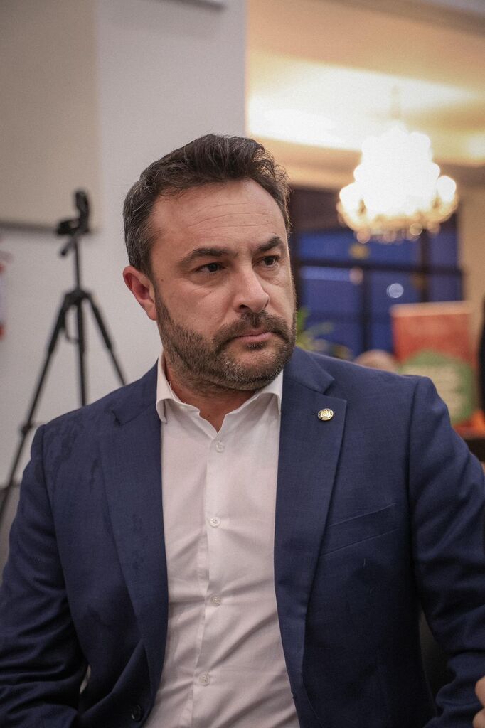 Deputado Marcius Machado pede agilidade na aprovação do piso salarial nacional dos farmacêuticos