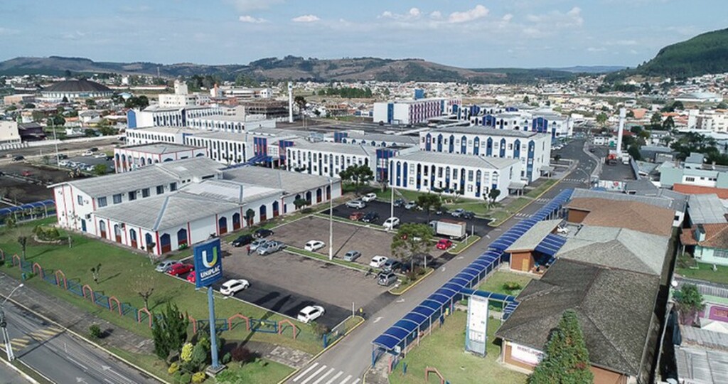 Programa de Extensão em Direito aproxima Uniplac e escolas