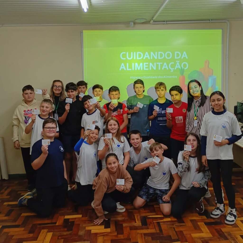Saudades promove educação alimentar nas escolas