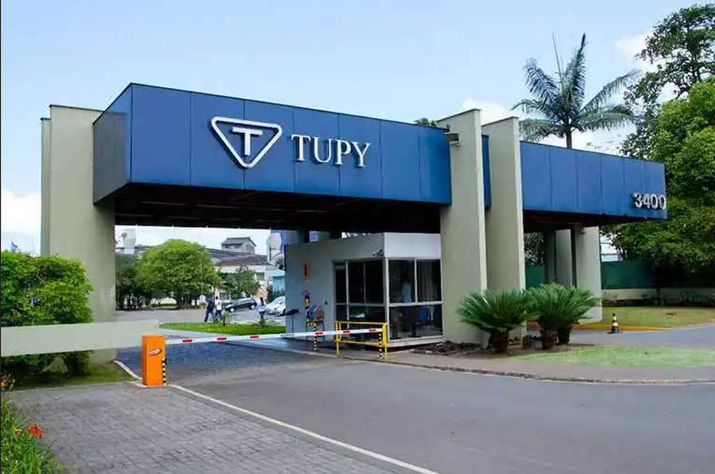 Tupy abre oportunidades para jovens ingressarem na indústria