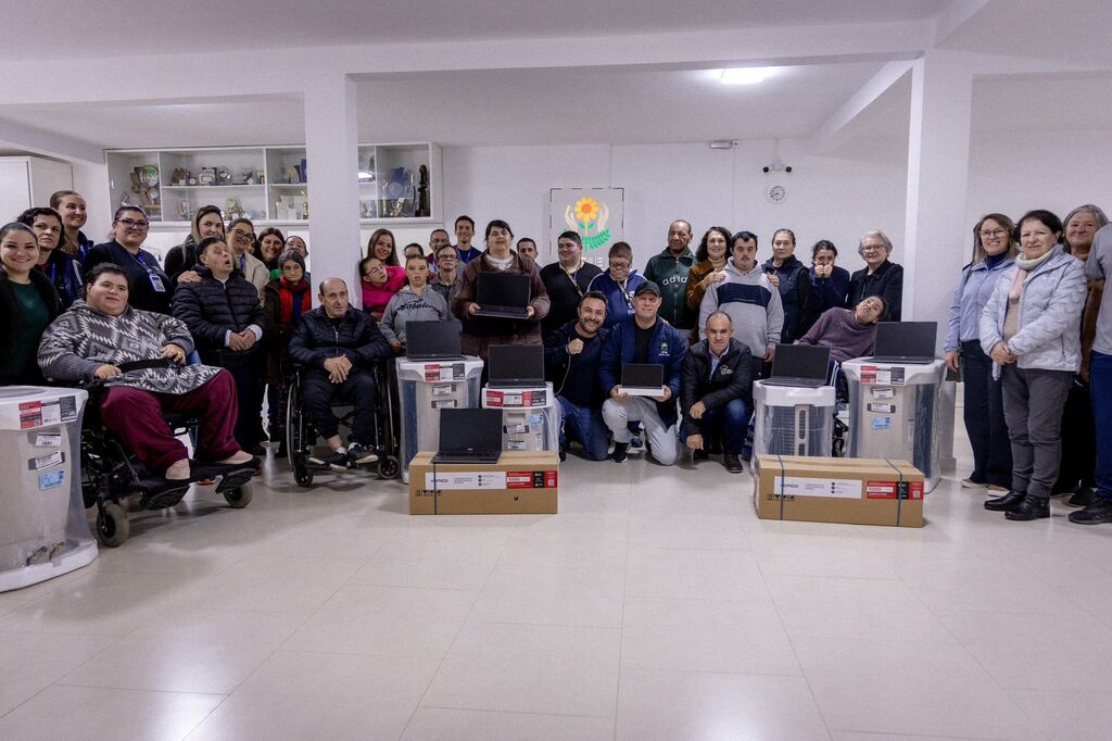 Emenda de Marcius Machado garante R$ 45 mil em equipamentos para a APAE de Otacílio Costa