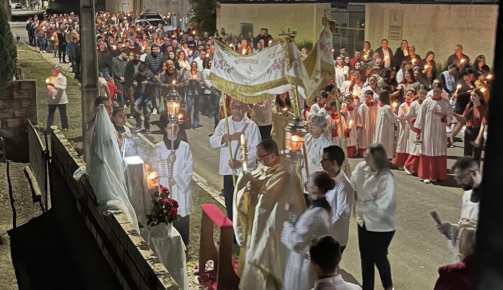 Corpus Christi reúne fiéis das comunidades da Paróquia Santo Antônio em celebrações marcadas pela fé e tradição