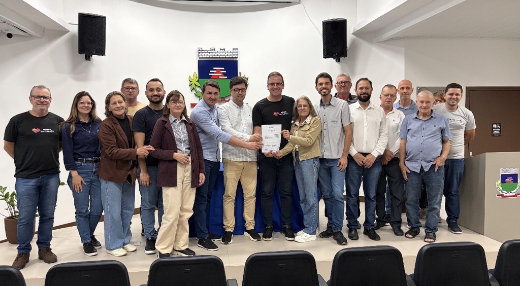 Ordem de serviço autoriza pavimentação da Rua Madre Maria Tereza de Jesus em Morro da Fumaça