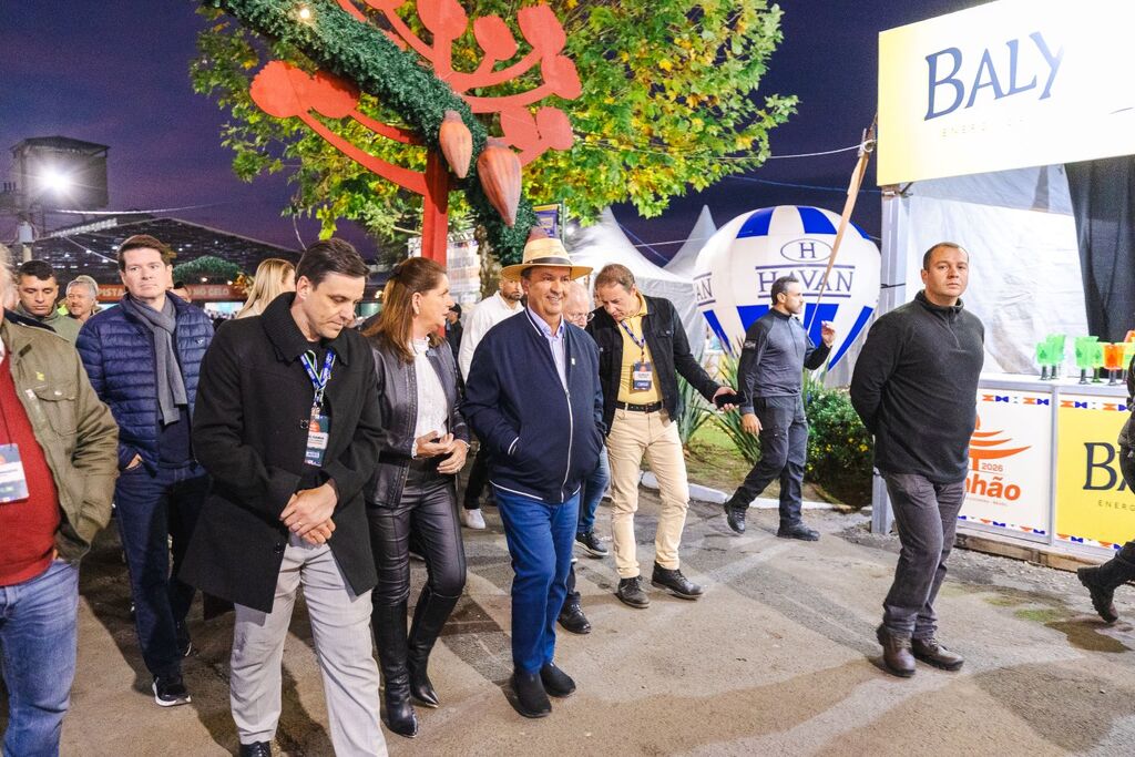 Governador participa das comemorações do 62º aniversário de Aurora e reforça parceria com os municípios em agenda no Alto Vale e Serra