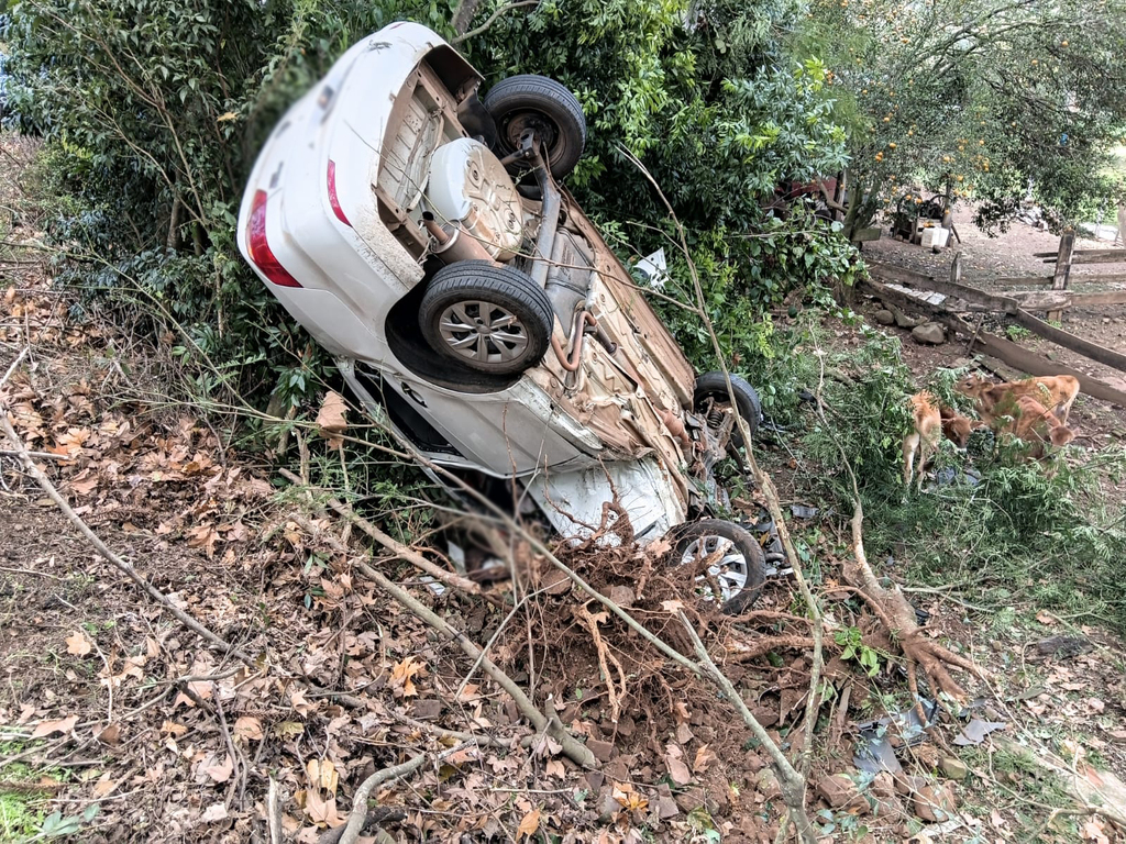 Acidente de trânsito na SC 305 deixa uma pessoa ferida