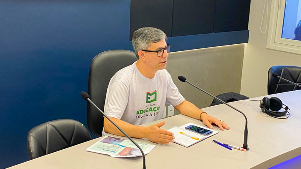 PROFESSOR BETINHO DESTACA AS AÇÕES DESENVOLVIDAS À FRENTE DA COORDENADORIA REGIONAL DE EDUCAÇÃO