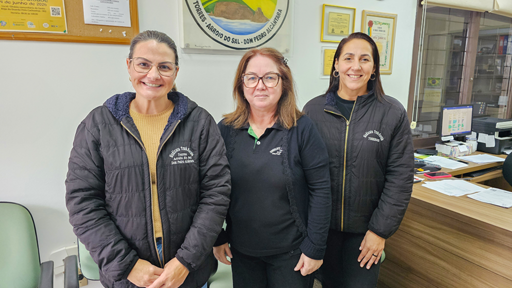 PRESIDENTE DO SINDICATO DOS TRABALHADORES (AS) RURAIS DE TORRES, ARROIO DO SAL E DOM PEDRO DE ALCÂNTARA DIANA HAHN DESTACA OS TRABALHOS PRESTADOS PELA ENTIDADE
