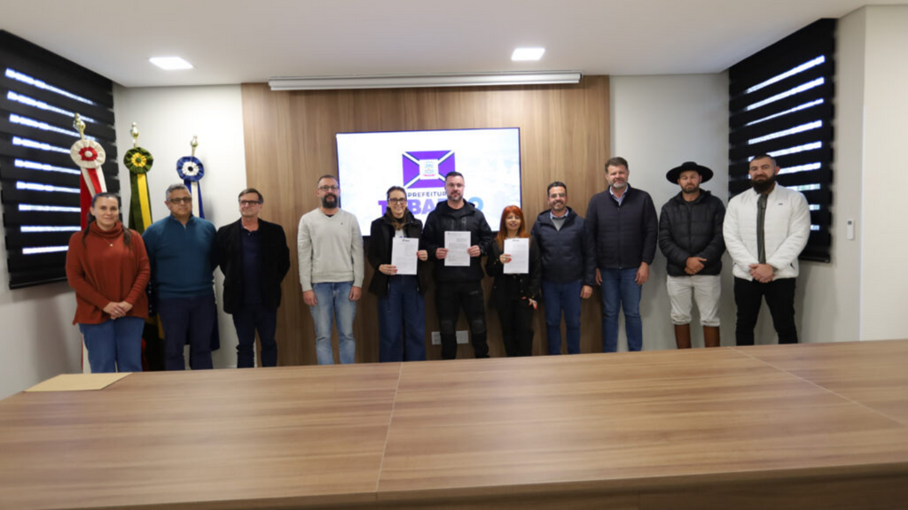 Tubarão oficializa programa que une proteção animal e ressocialização de apenados