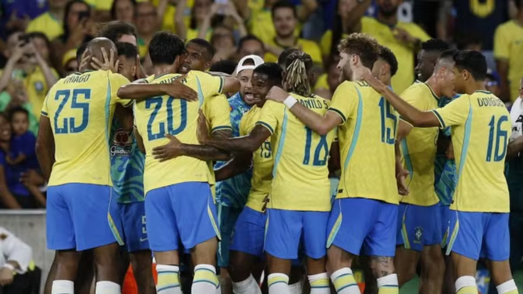 Empate na estreia expõe desafios da Seleção e aumenta pressão por ajustes de Ancelotti