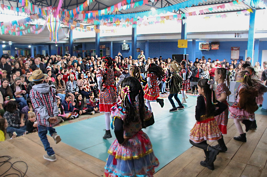 Zortéa Celebra Tradição e Integração na Festa Junina do GEM Horizonte Núcleo I