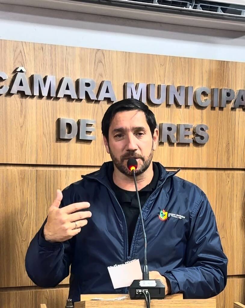 IGOR BERETTA COBRA MELHORIAS NO TRANSPORTE COLETIVO, INSTALAÇÃO DE LIXEIRAS E DESTACA INVESTIMENTOS EM TORRES