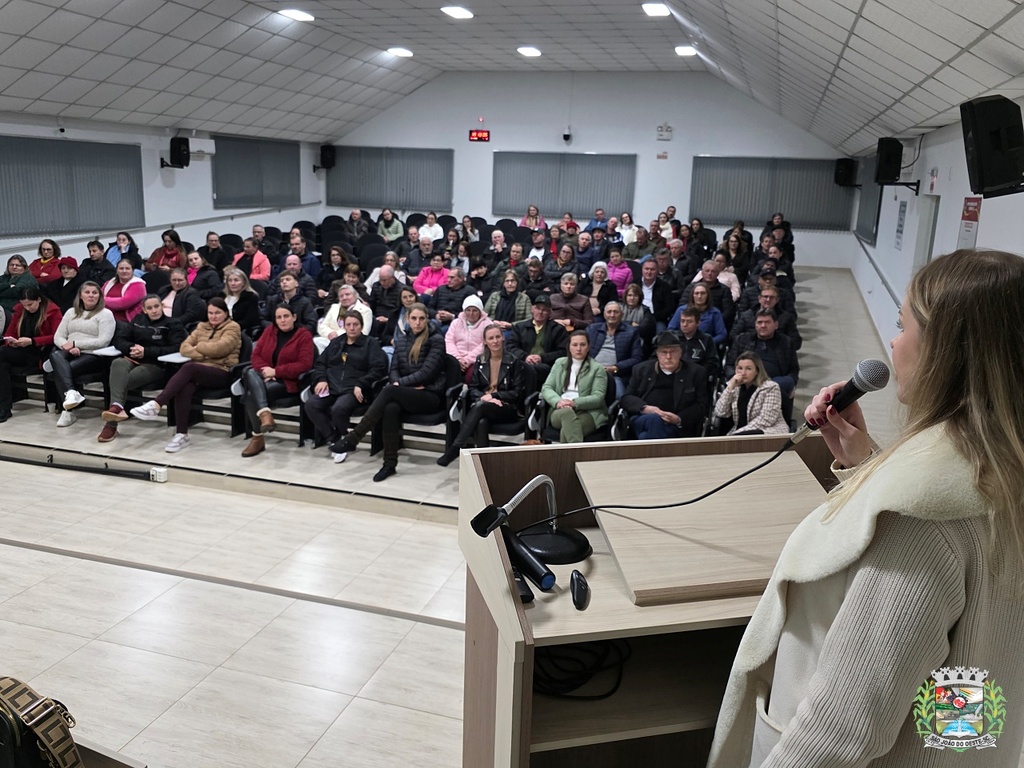 Grande público acompanha palestra sobre saúde pulmonar em São João do Oeste
