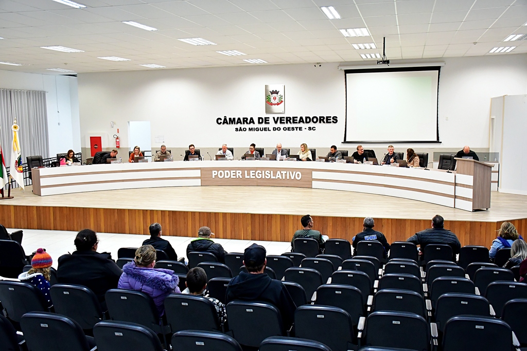 Vereadores autorizam abertura de crédito para ações em centros de idosos e ações culturais