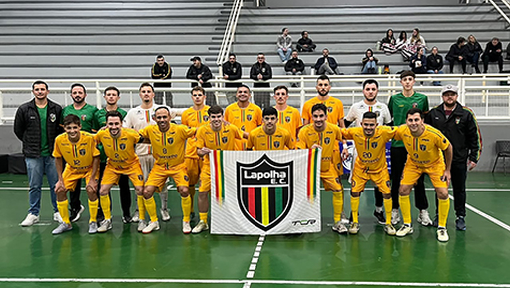 Lapolha garante vaga