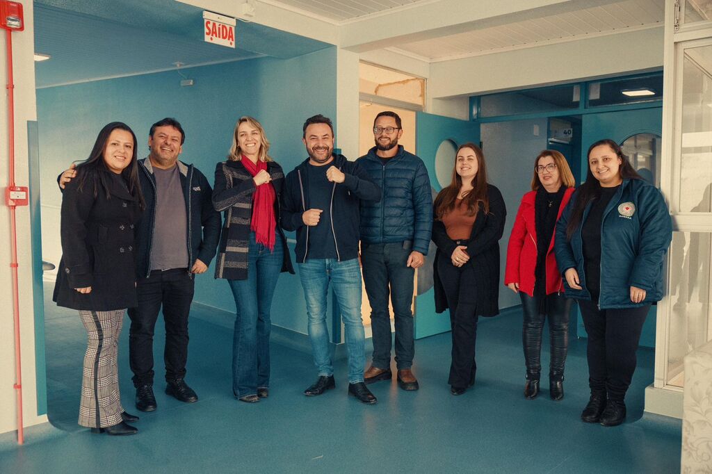 Marcius Machado celebra entrega da reforma que modernizou ala SUS do Hospital de São Joaquim