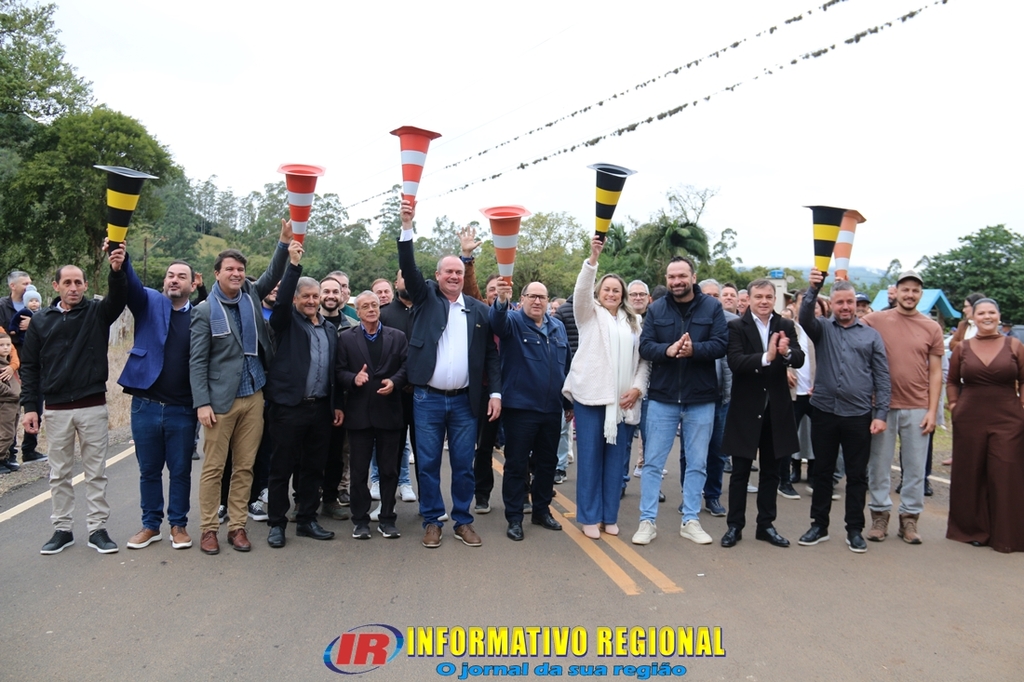 PAVIMENTAÇÃO ASFÁLTICA DE RIO DE DENTRO É INAUGURADA E AMPLIA MOBILIDADE E DESENVOLVIMENTO EM MAMPITUBA