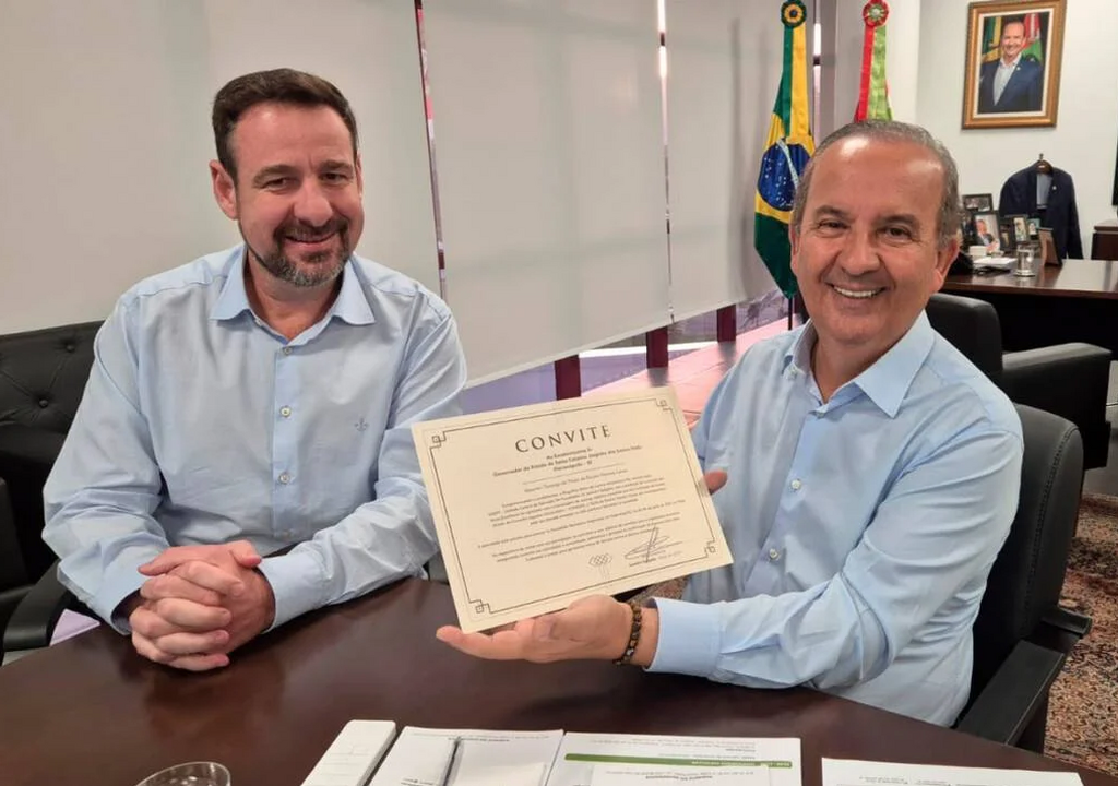 UCEFF concede Doutor Honoris Causa a Jorginho Mello