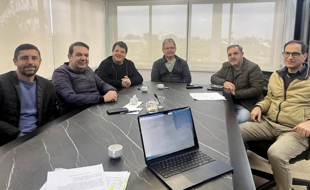 SAÚDE E ASSISTÊNCIA SOCIAL EM DEBATE