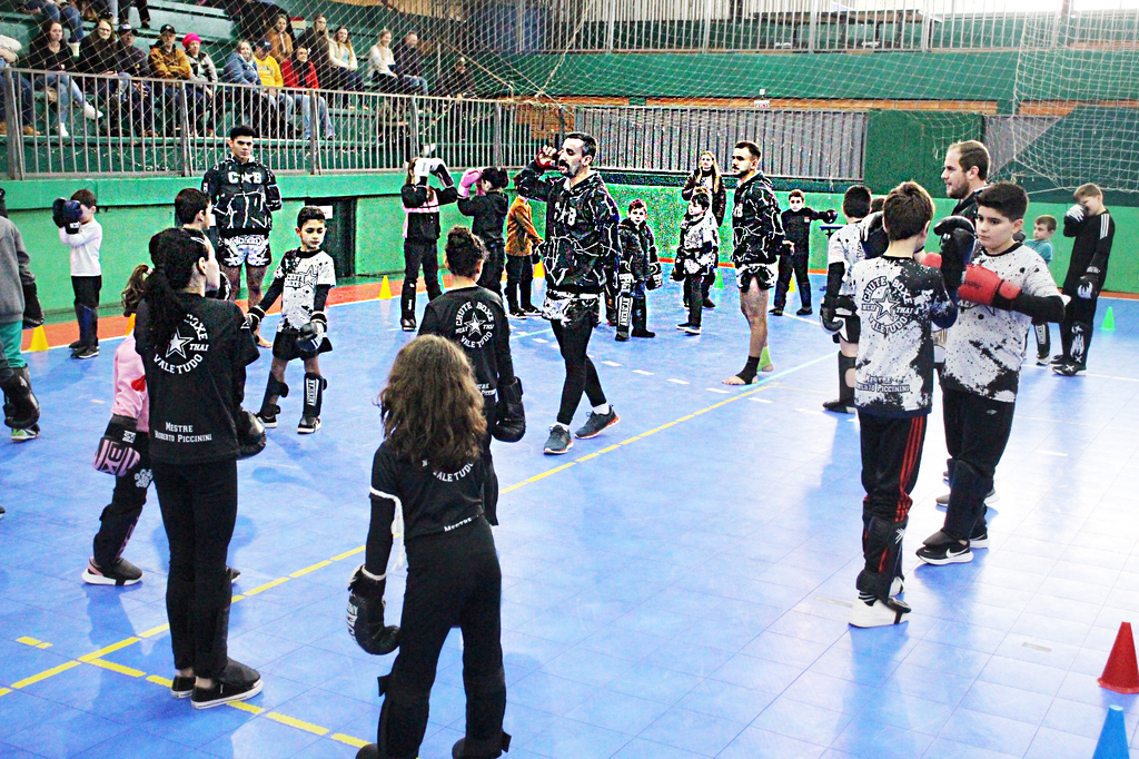 Prefeitura de Zortéa celebra graduação dos alunos do Muay Thai municipal