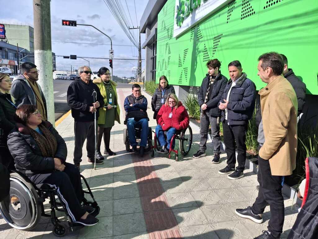 MPSC e Município de Lages inspecionam calçadas para garantir acessibilidade