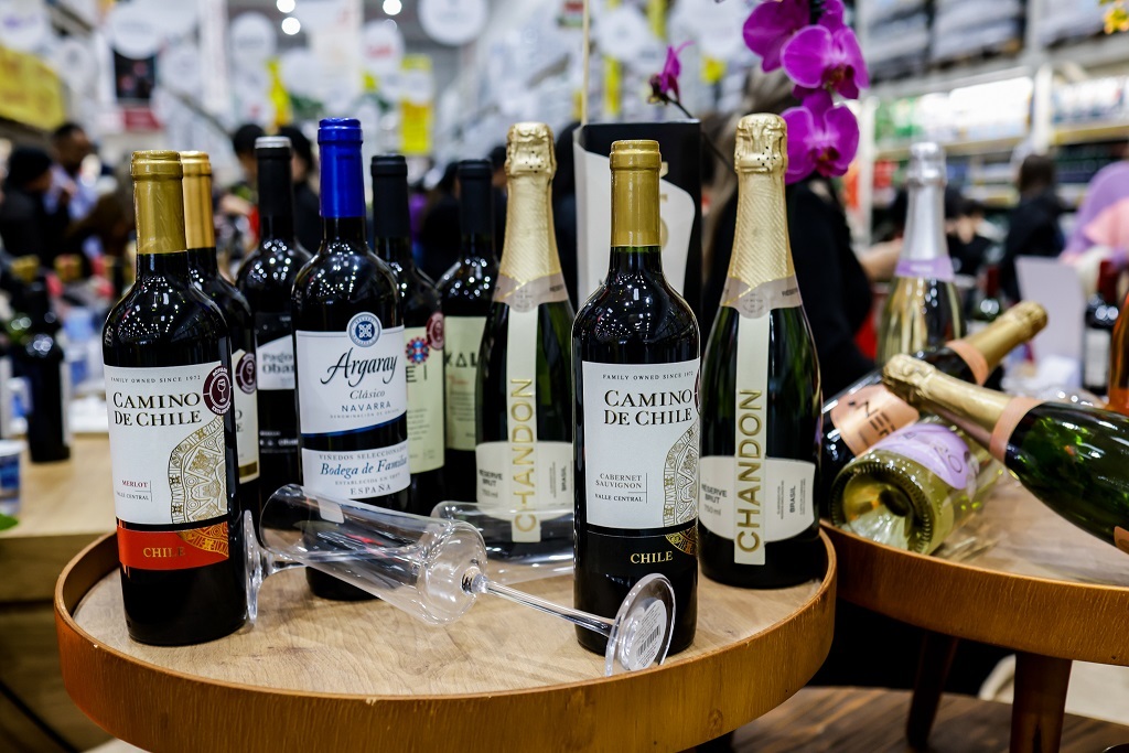 Após sucesso em São José, Festival Mundo dos Vinhos chega ao Sul da Ilha neste sábado (27)