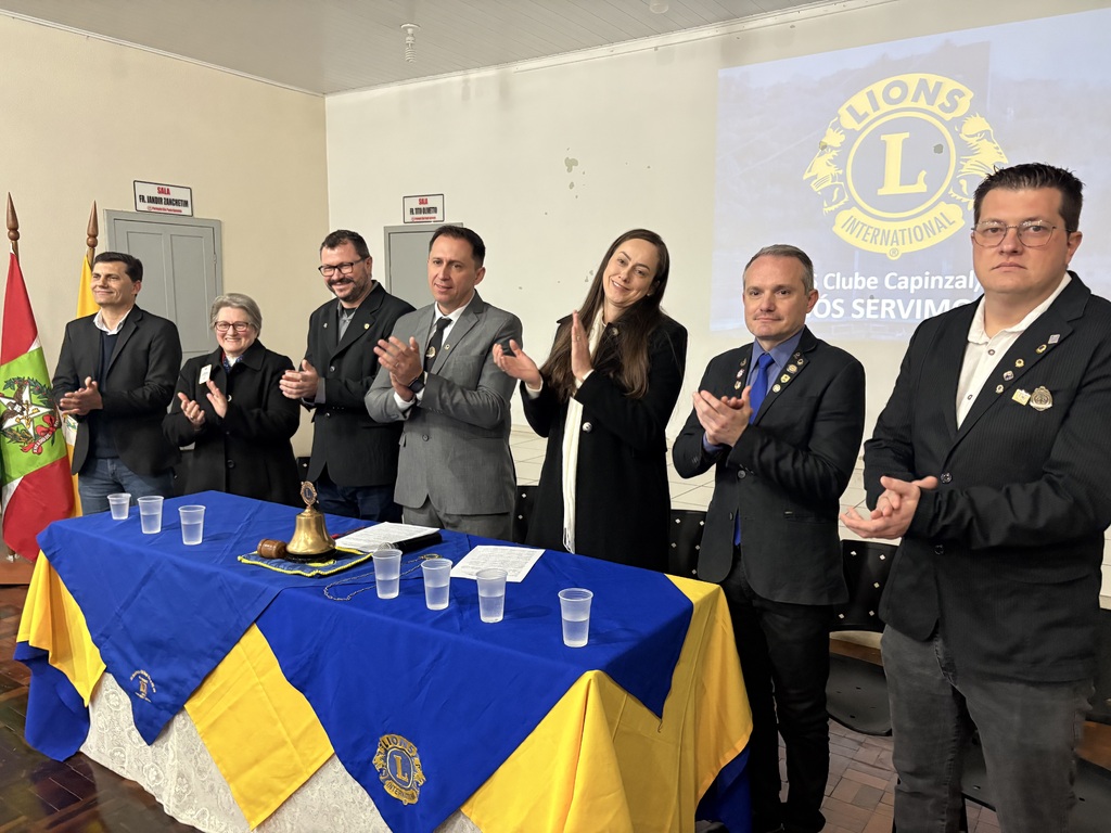 LIONS CLUBE CAPINZAL/OURO EMPOSSA NOVA DIRETORIA PARA O ANO LEONÍSTICO 2026/2027