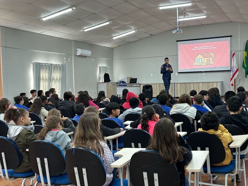 Corpo de Bombeiros lança ação na educação infantil para prevenir incêndios domésticos