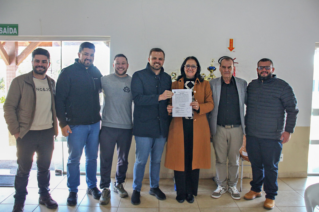 ZORTÉA INVESTE NO ESPORTE E AUTORIZA REFORMA DA CANCHA MUNICIPAL DE BOCHA