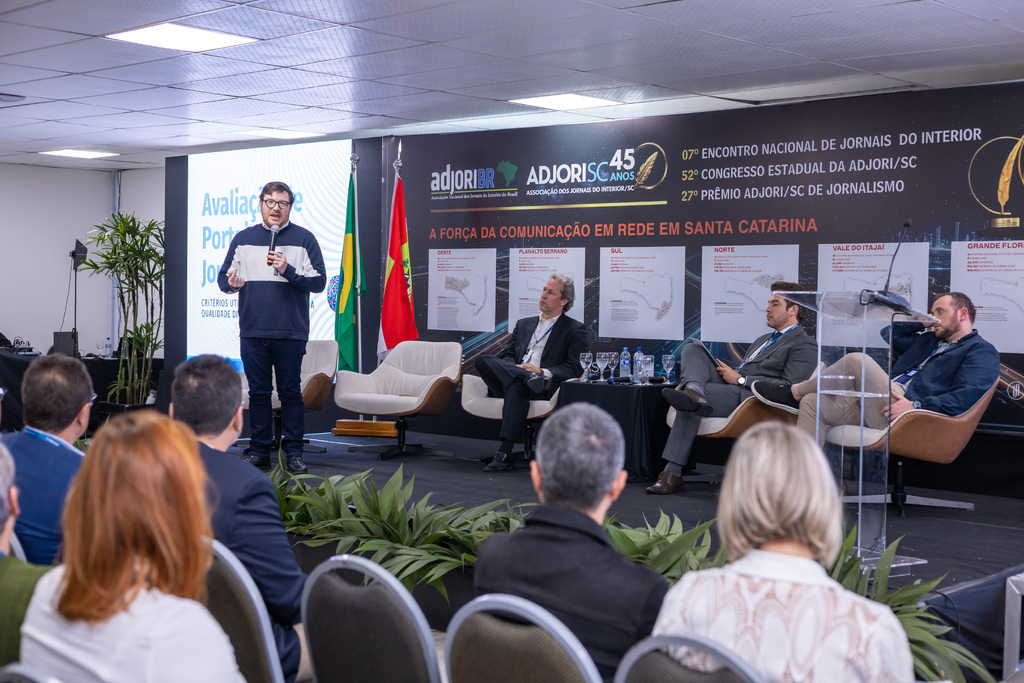Congresso da Adjori reúne jornais de oito estados e reforça papel da imprensa regional diante da era da IA
