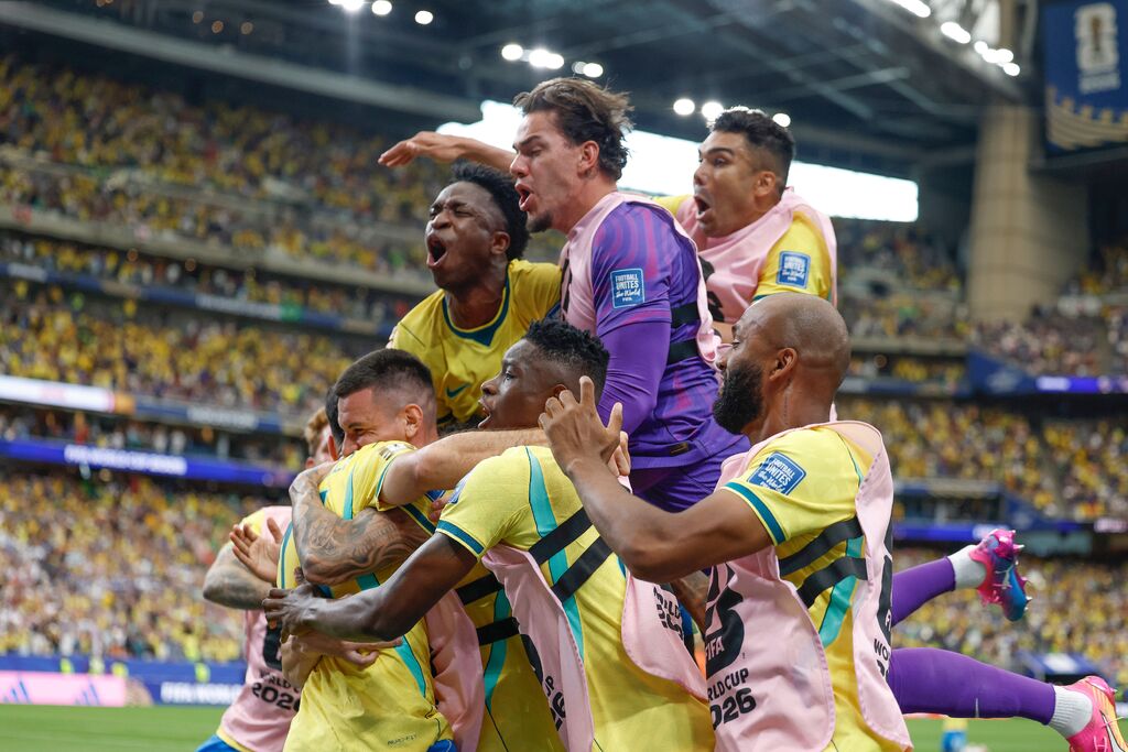 Carlo Ancelotti conquista 10ª vitória no comando da Seleção Brasileira