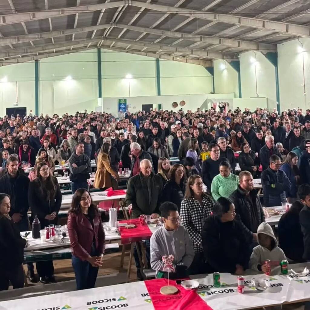 7ª Noite das Sopas Especiais reuniu mais de 800 pessoas em prol da APAE Vida Nova