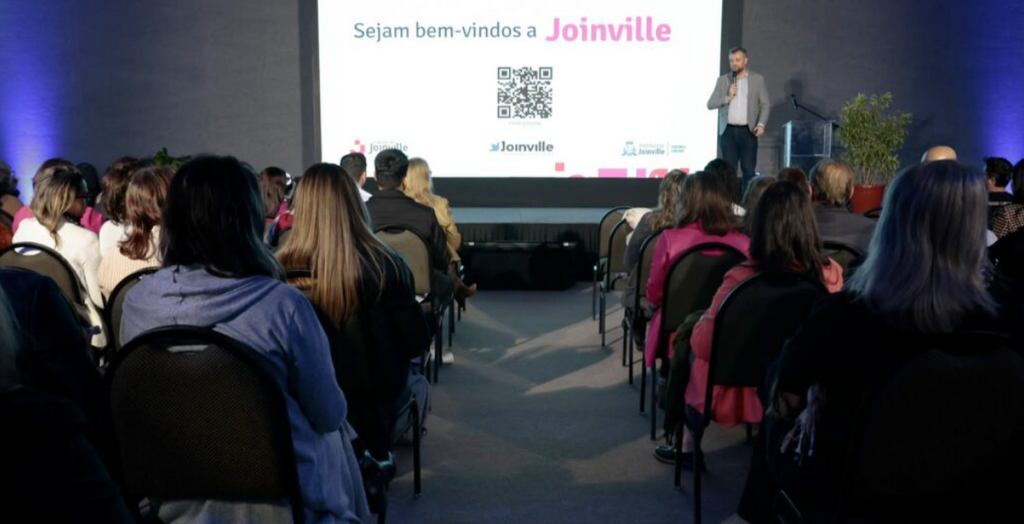 Joinville recebe encontro nacional da ABAV e apresenta potencial turístico a líderes de todo o Brasil